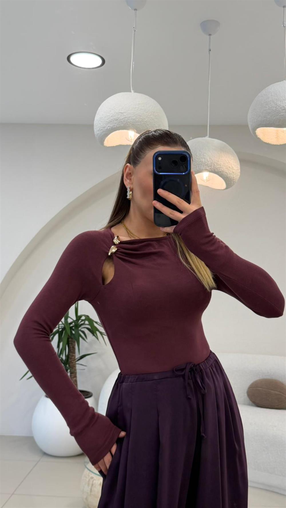 GOLD AKSESUARLI BLUZ BORDO