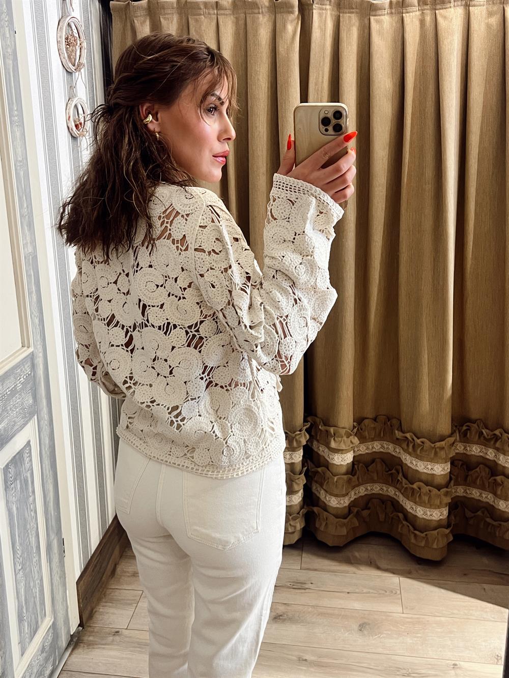 Gold Düğme Detayli Merseri̇ze Hirka