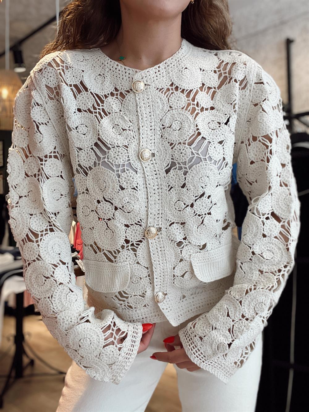 Gold Düğme Detayli Merseri̇ze Hirka