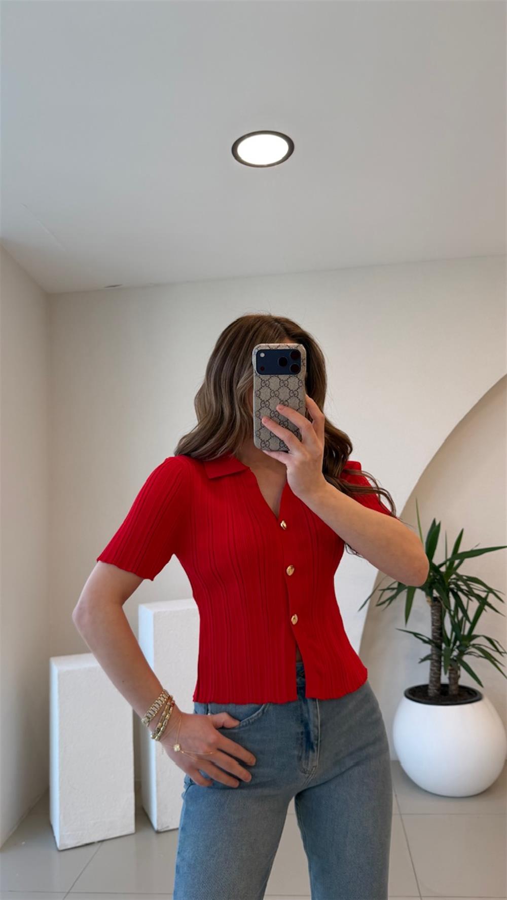 GOLD DÜĞMELİ BLUZ KIRMIZI