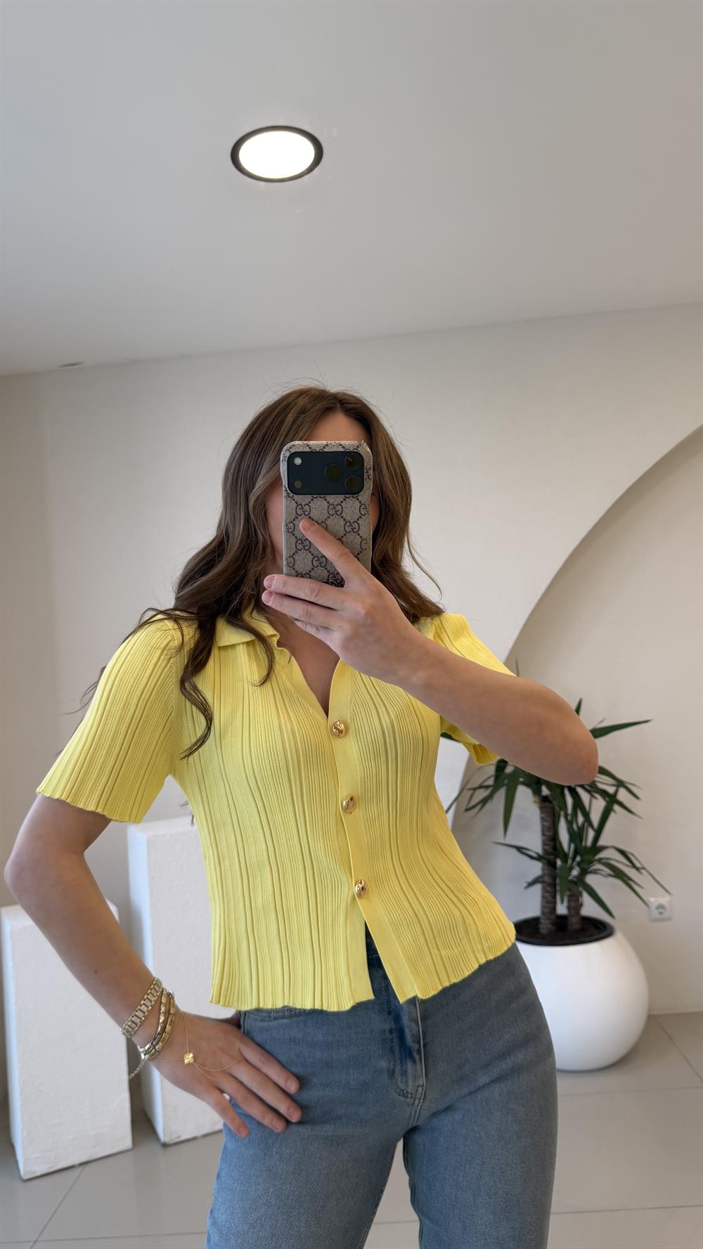 GOLD DÜĞMELİ BLUZ SARI