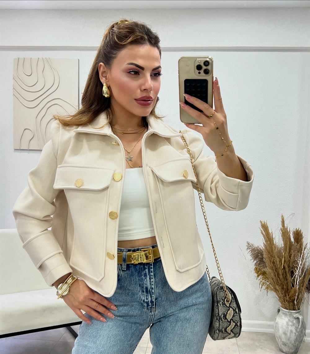 Gold Düğmeli̇ Kaşe Ceket