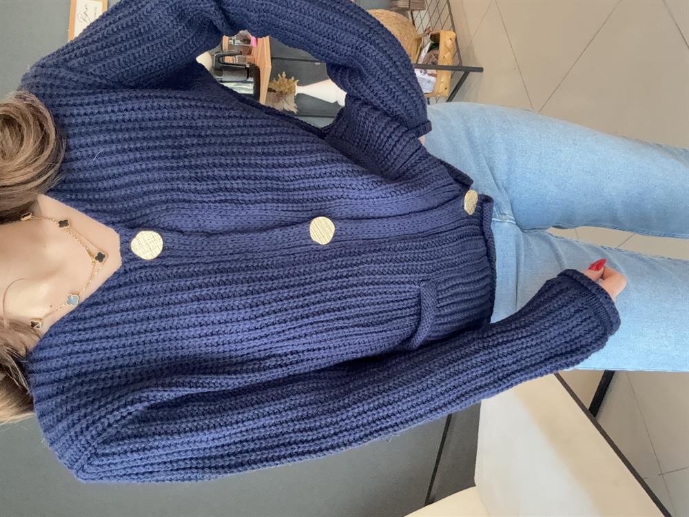 Gold Düğmeli̇ Örgü Hirka Laci̇vert