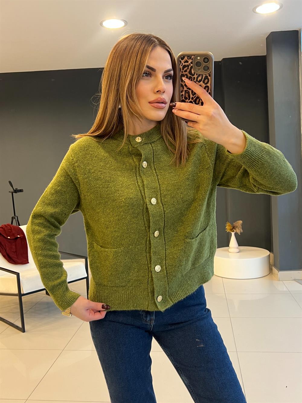 Gold Düğmeli̇ Premi̇um Hirka Yeşi̇l