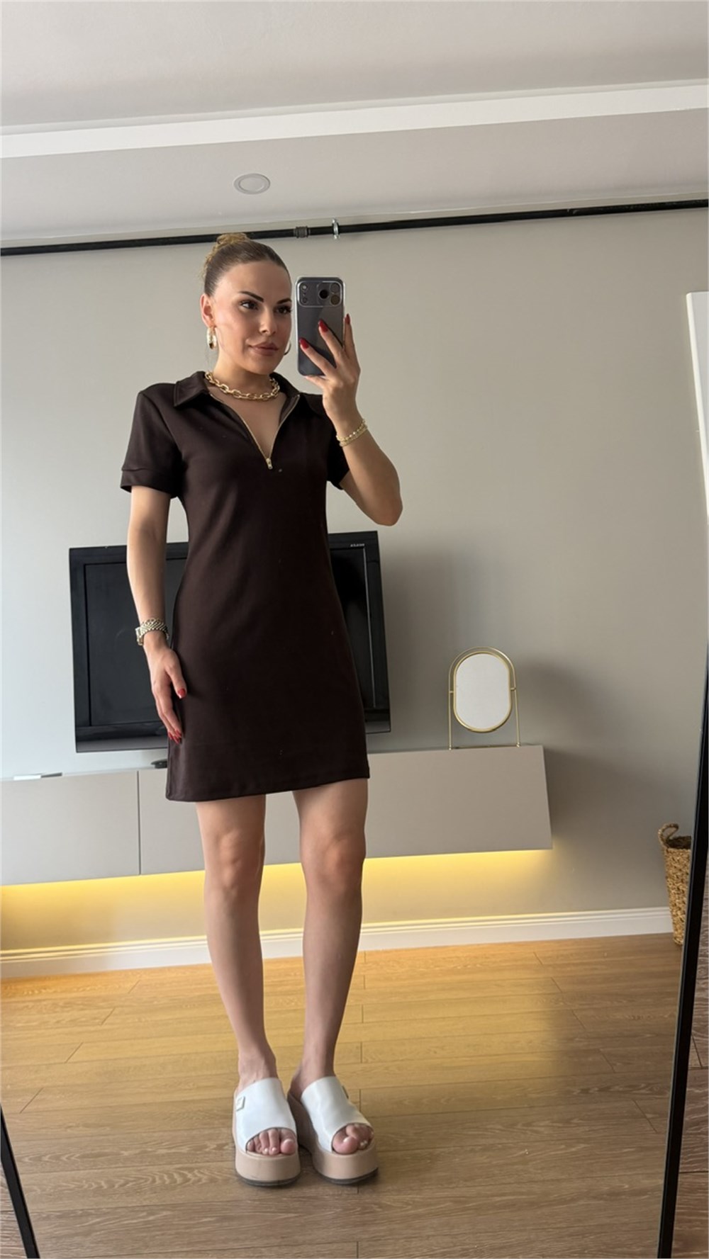 Gold Fermuarlı Polo Yaka Elbise Kahve