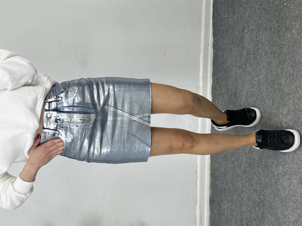 Gümüş Renk Varakli Etek