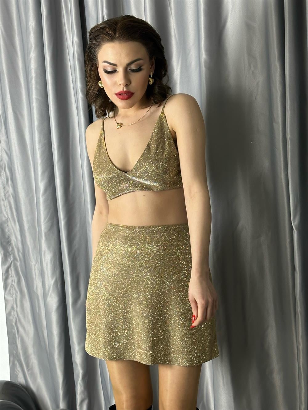 Gold Si̇mli̇ Etek Büsti̇yer Takim