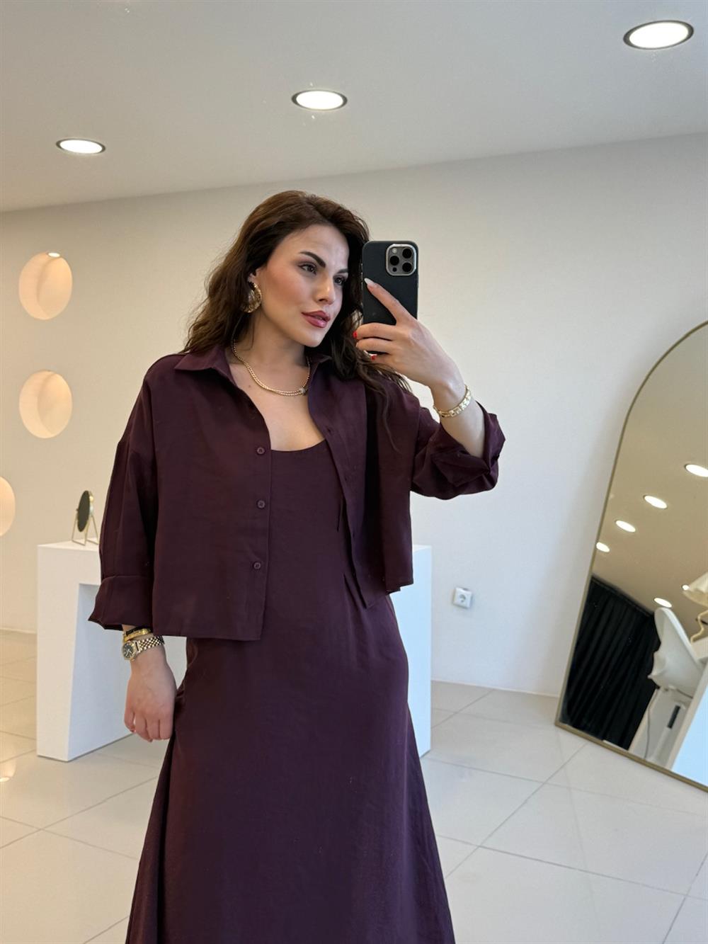 GÖMLEKLİ İP ASKILI TAKIM ELBİSE BORDO