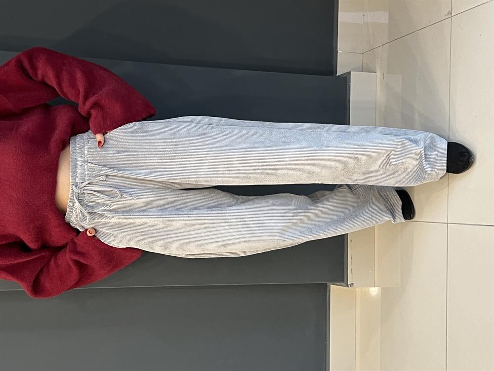 Gri̇ Beli̇ Lasti̇kli̇ Fi̇ti̇lli̇ Kadi̇fe Pantolon