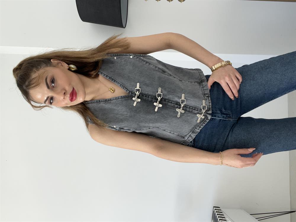 Gri̇ Deni̇m Tasarim Yelek