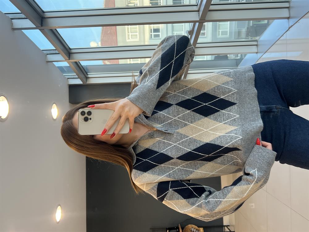 Gri̇ Polo Yaka Baklava Kazak