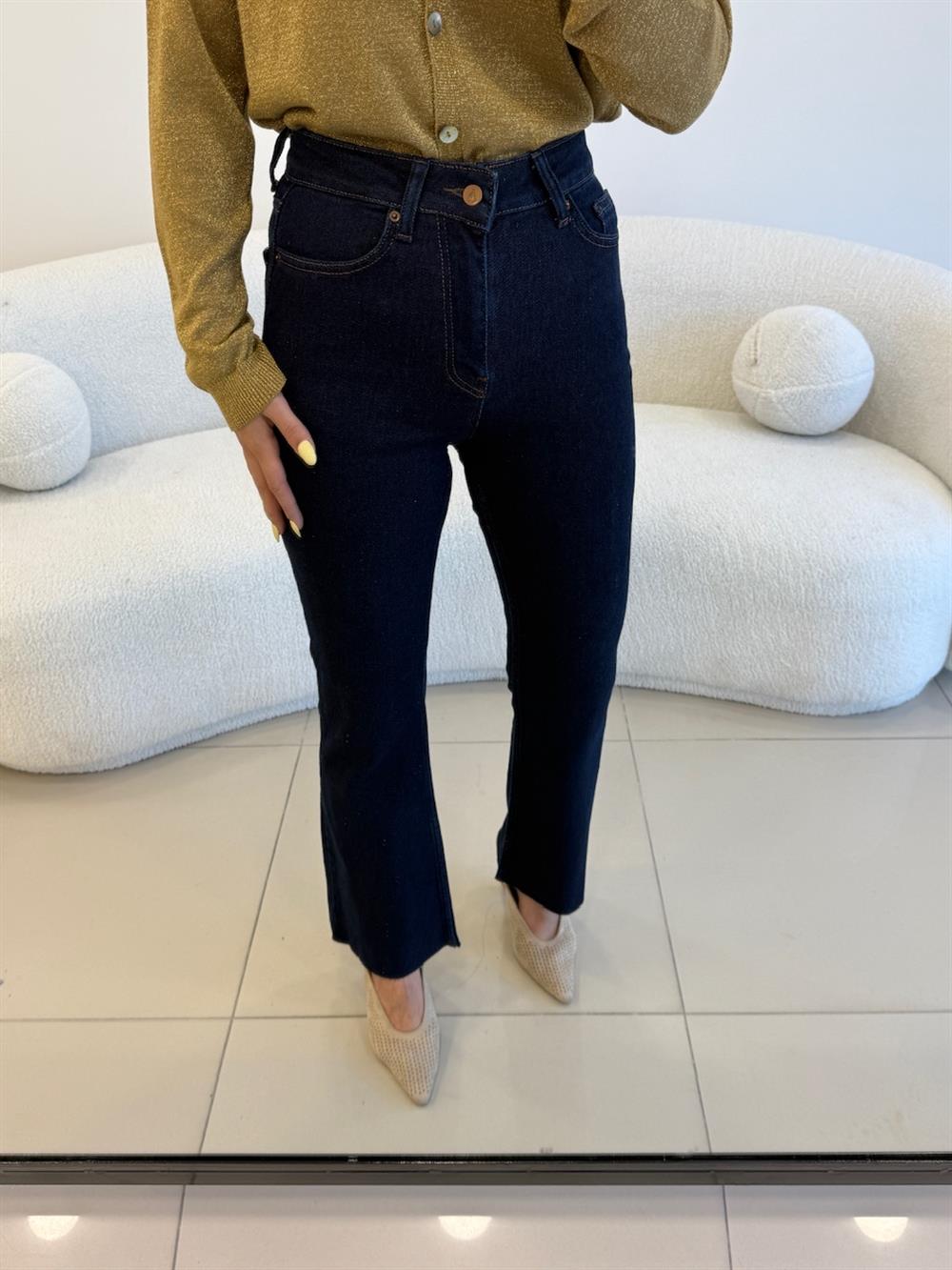 HAFİF İSPANYOL KESİK PAÇA LİKRALI MOM JEAN KOYU LACİVERT