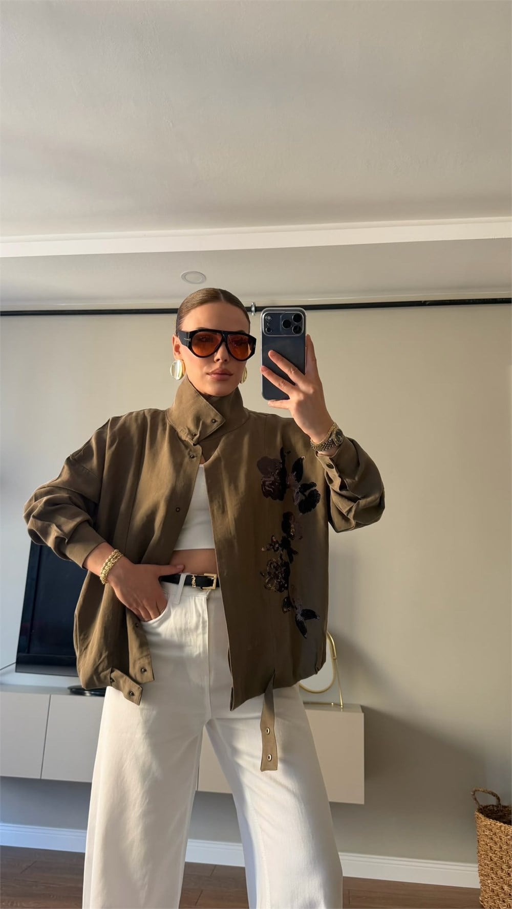 Haki Payet Çiçek Detaylı Oversize Ceket Haki
