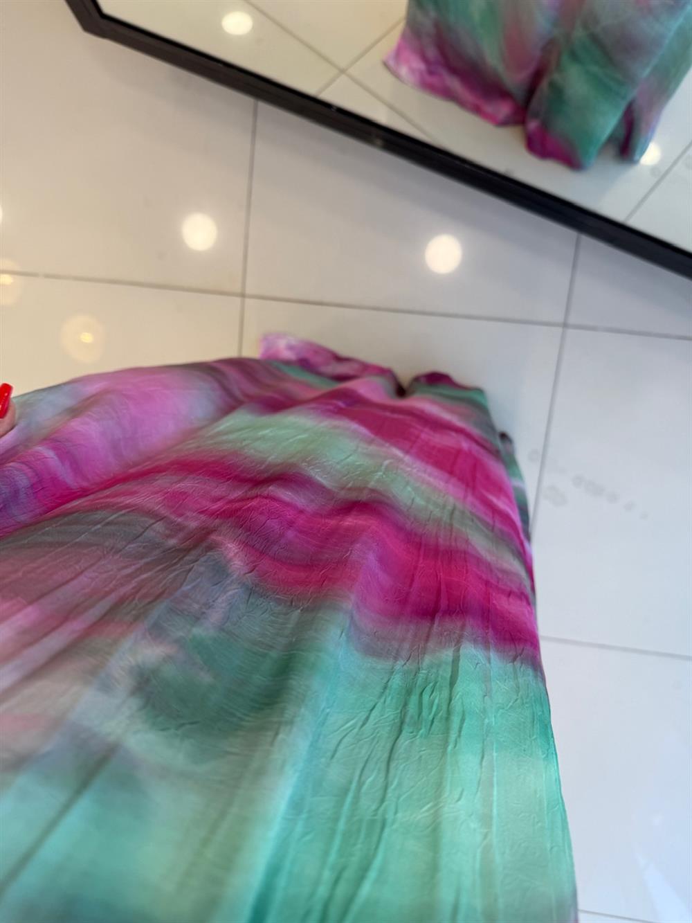 HALTER YAKA RENK GEÇİŞLİ SATEN ELBİSE PEMBE