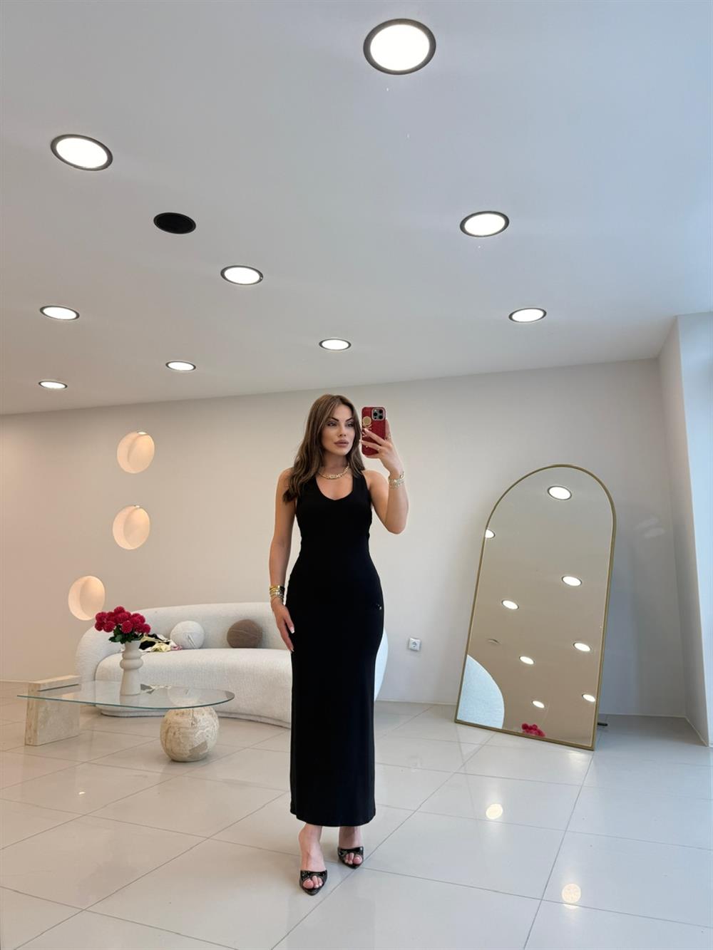 HALTER YAKA SIRT DEKOLTELİ ELBİSE