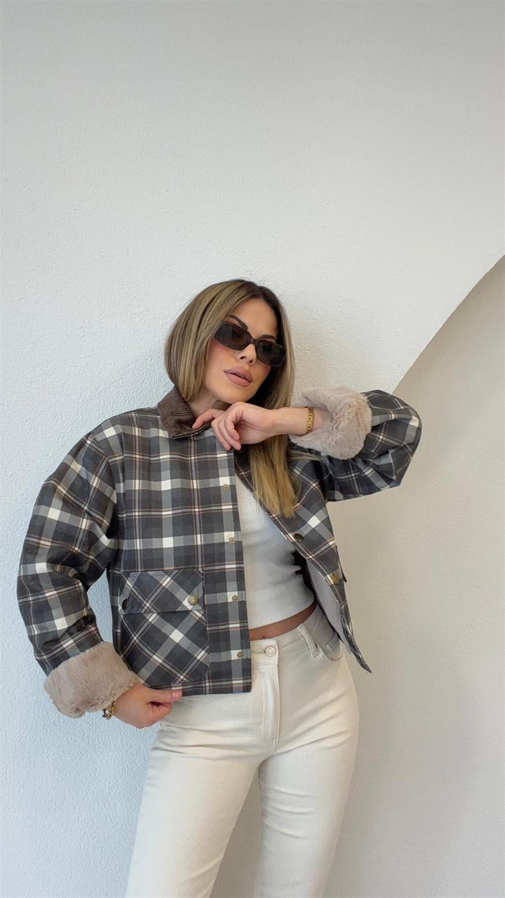 İÇİ KÜRK DETAYLI EKOSE CEKET 