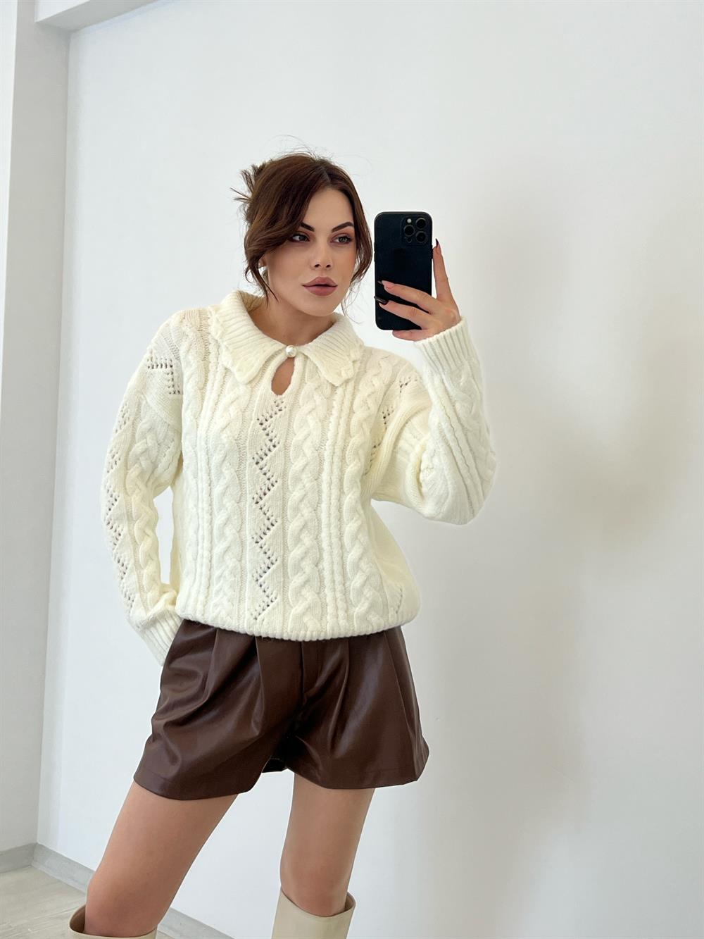 İnci̇li̇ Polo Yaka Ekru Kazak