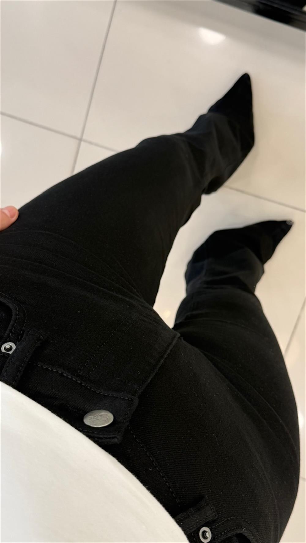 İspanyol Paça Toparlayici Pantolon Siyah