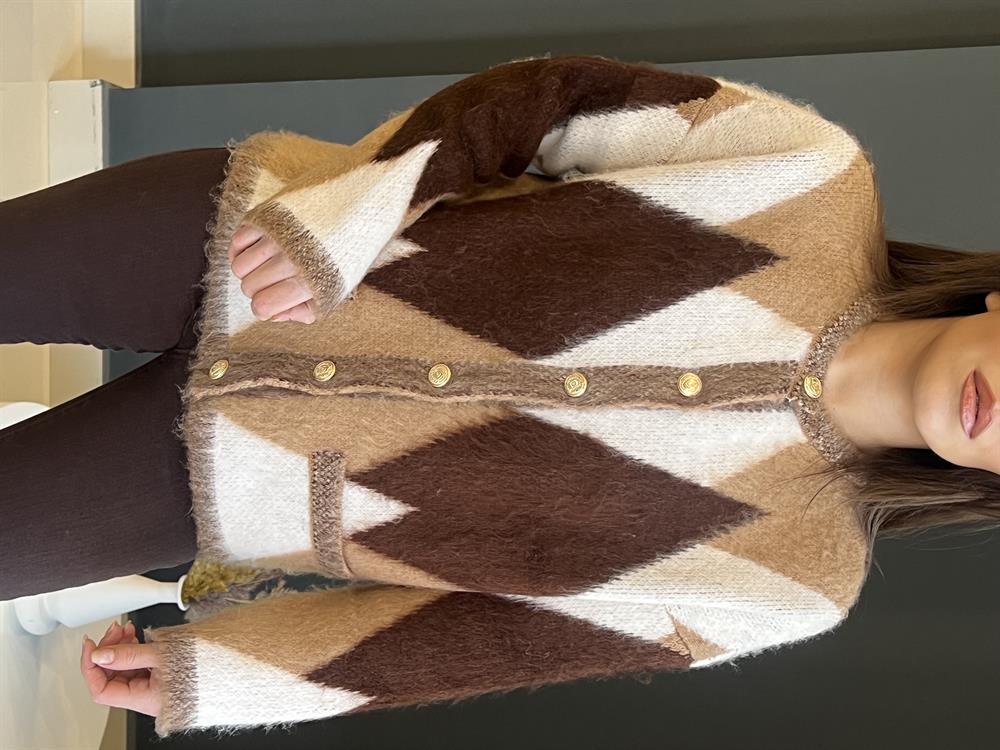 Kahve-Camel Geni̇ş Baklava Desenli̇ Yumoş Hirka