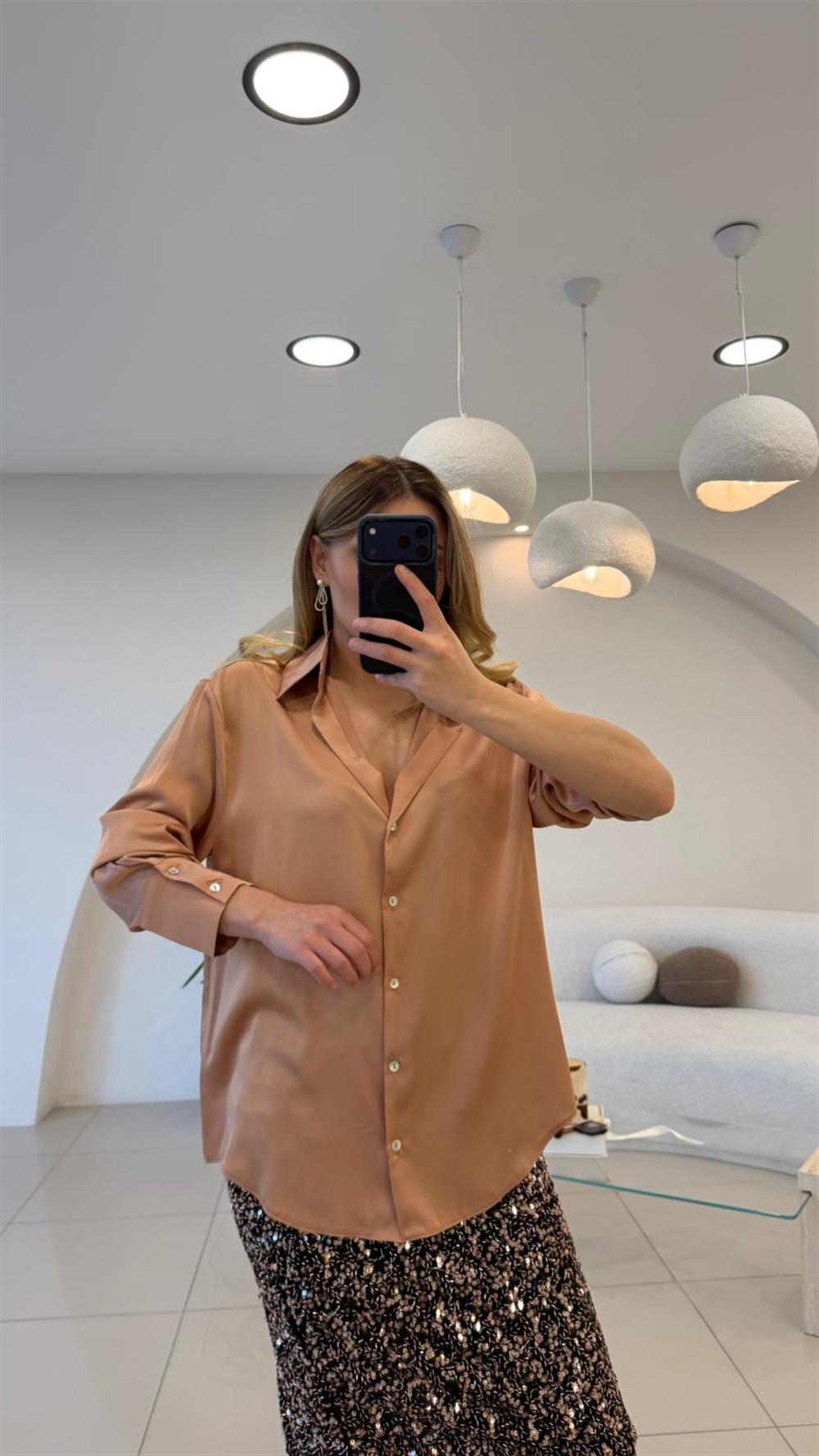 KALIN MANŞET ÇİFT DÜĞME SATEN GÖMLEK CAMEL