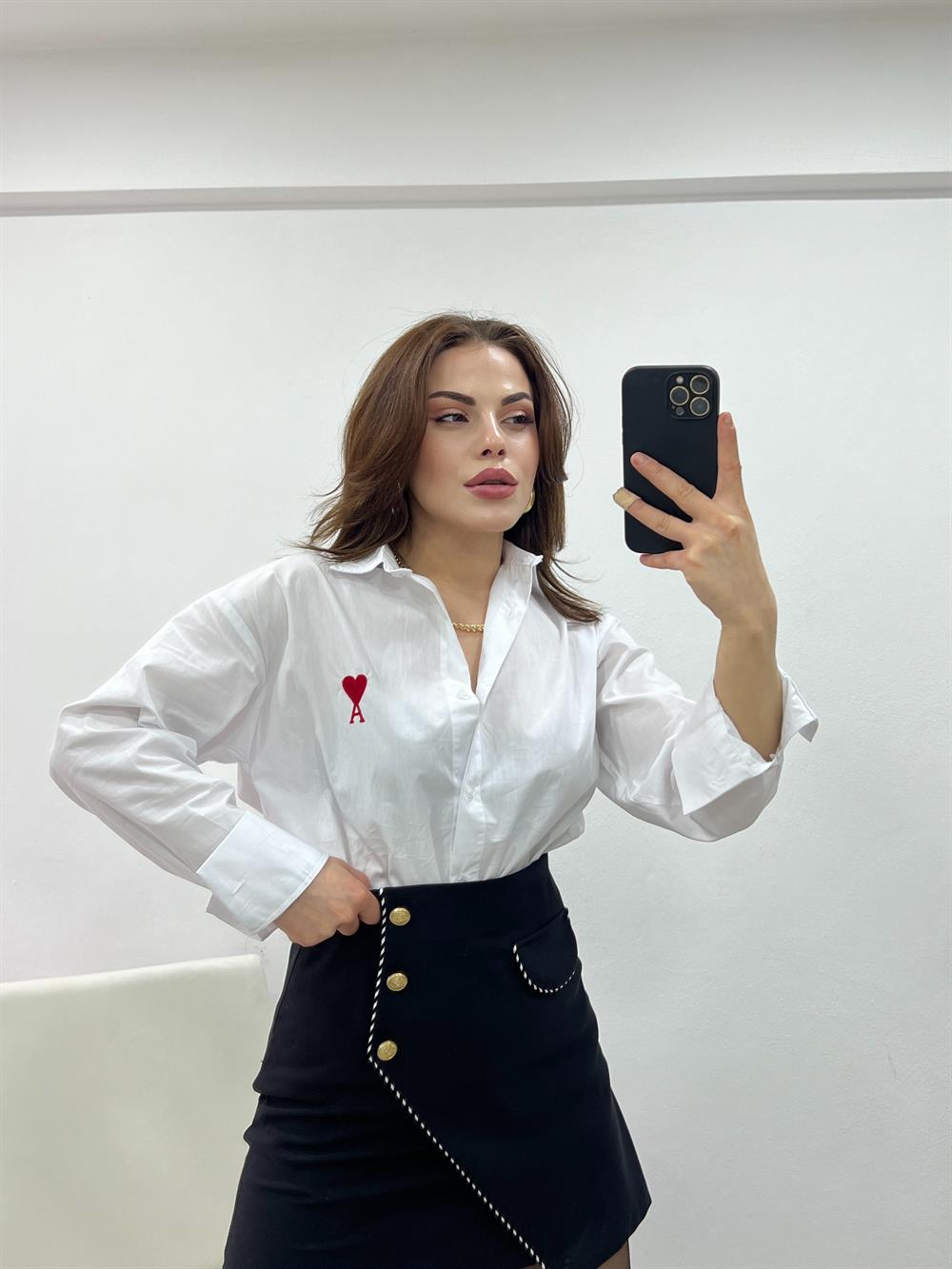 Kalp A Nakişli Popli̇n Gömlek