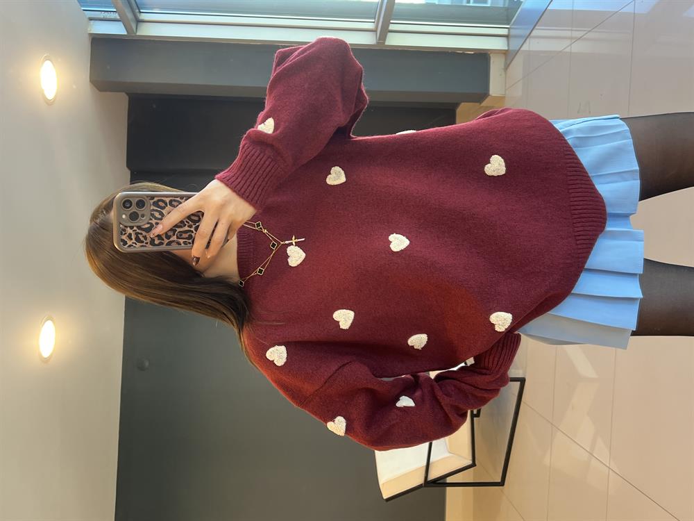 Kalp İşlemeli̇ Kazak Bordo