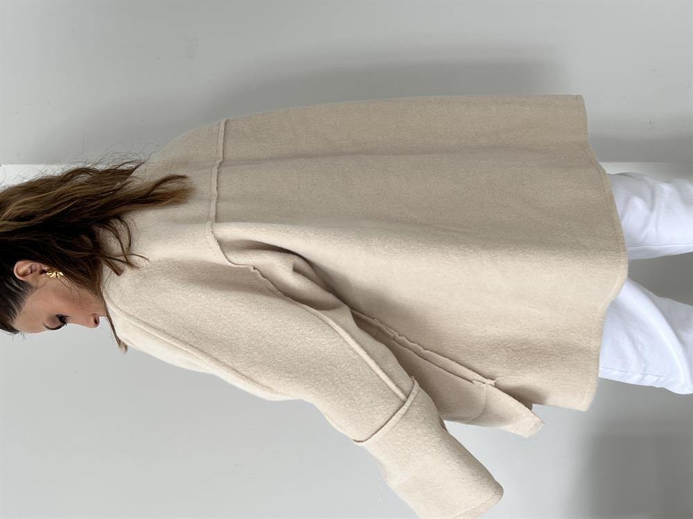 Kaşe Premi̇um Seri̇ Mevsi̇mli̇k Kaban Ekru