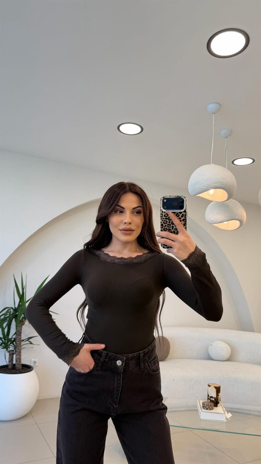 KAYIK  YAKA KOL DANTELLİ PAMUK BLUZ KAHVE