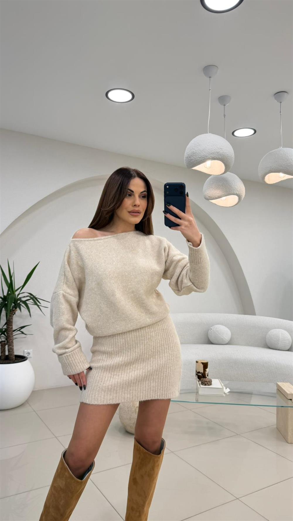 KAYIK YAKA TRİKO ELBİSE 