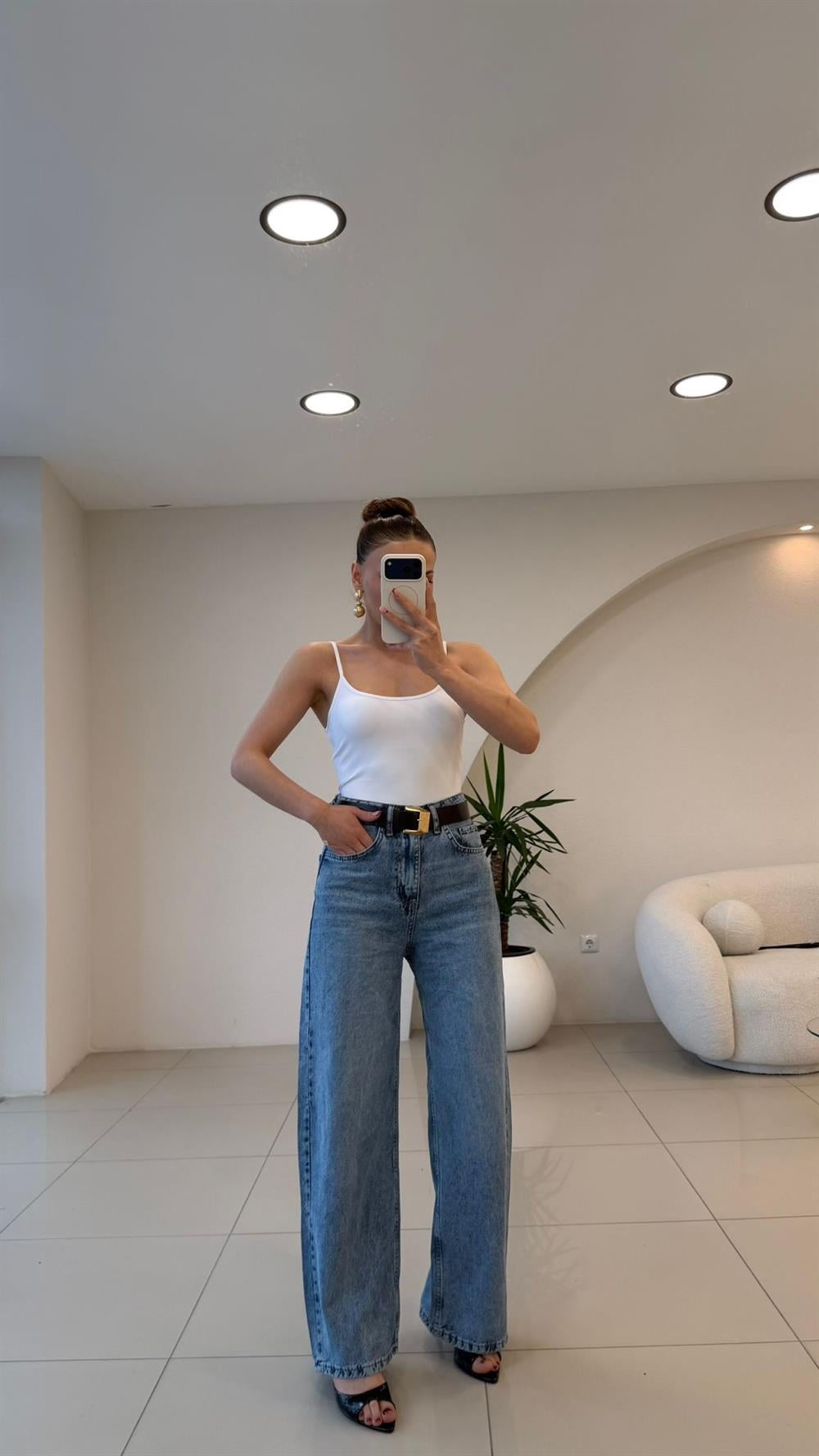 KEMERLİ %100 TENSEL JEAN PANTOLON