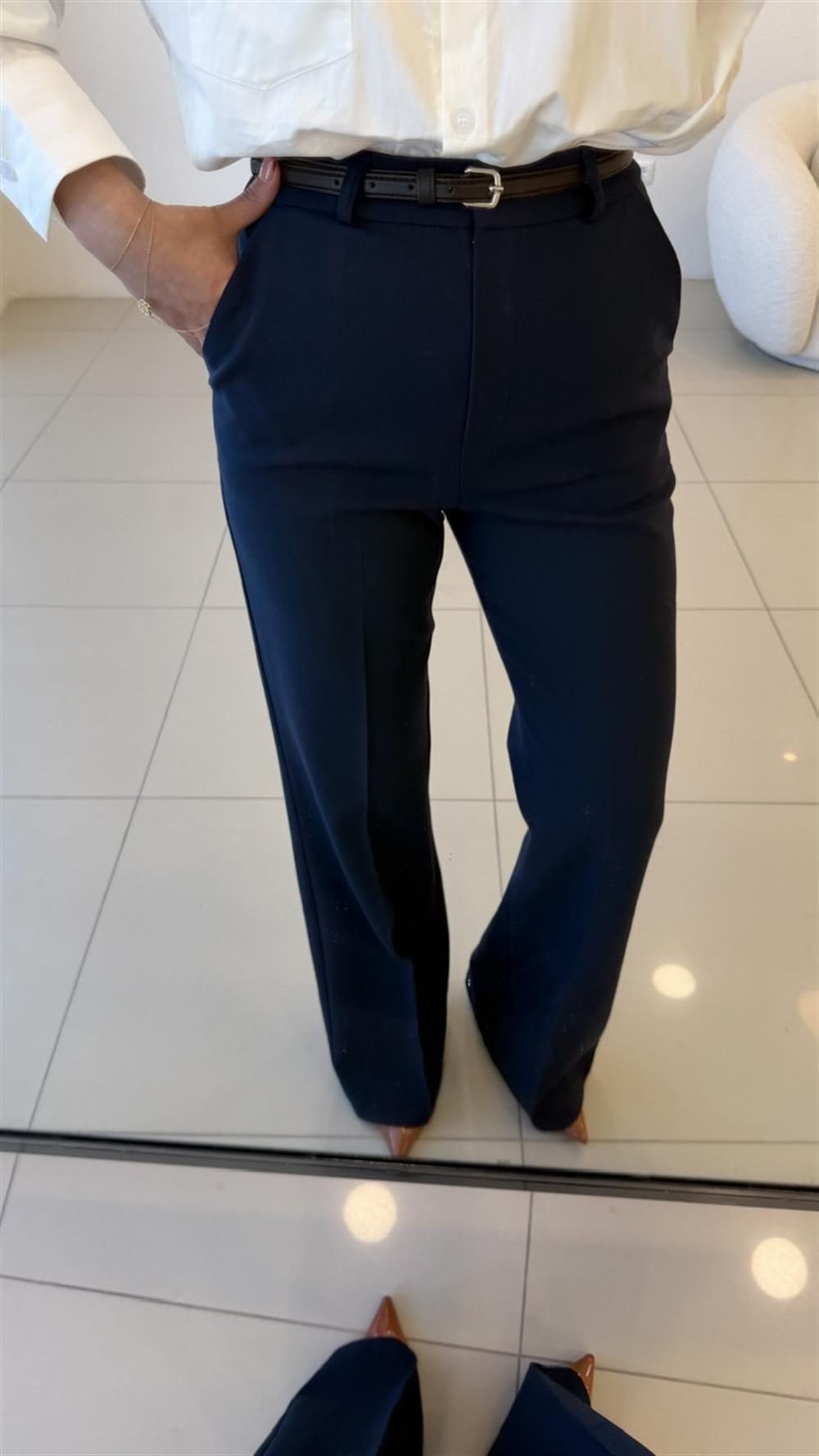 KEMERLİ KUMAŞ PANTOLON LACİVERT