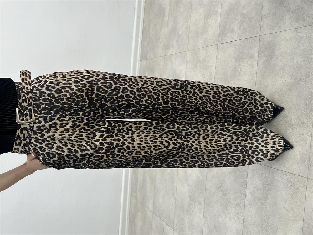 Kemerli̇ Saten Leopar Pantolon