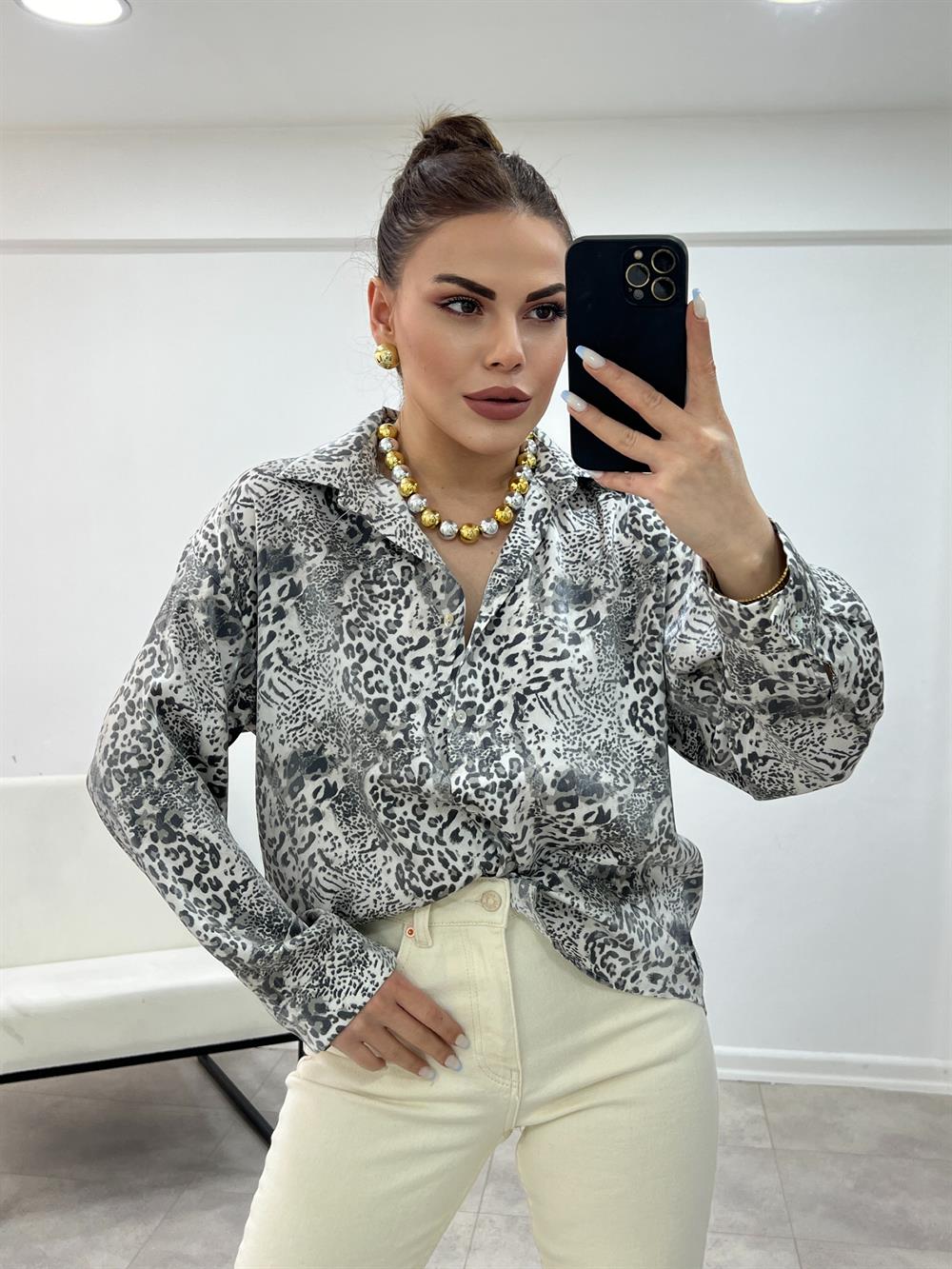 Kendi̇nden Parlak Leopar Desenli̇ Gömlek