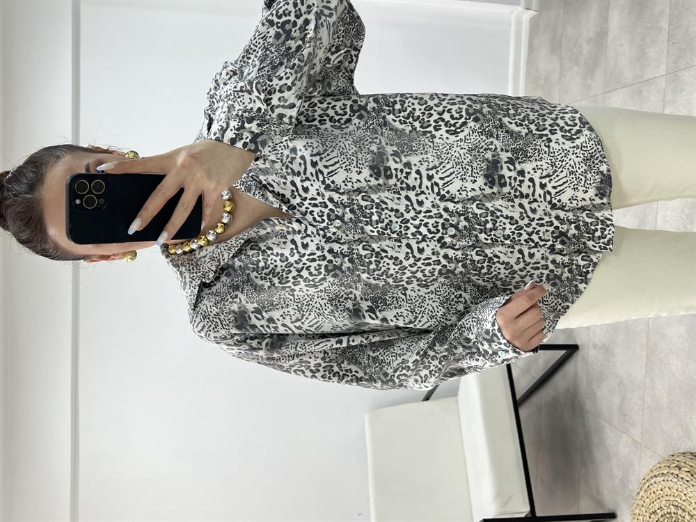 Kendi̇nden Parlak Leopar Desenli̇ Gömlek