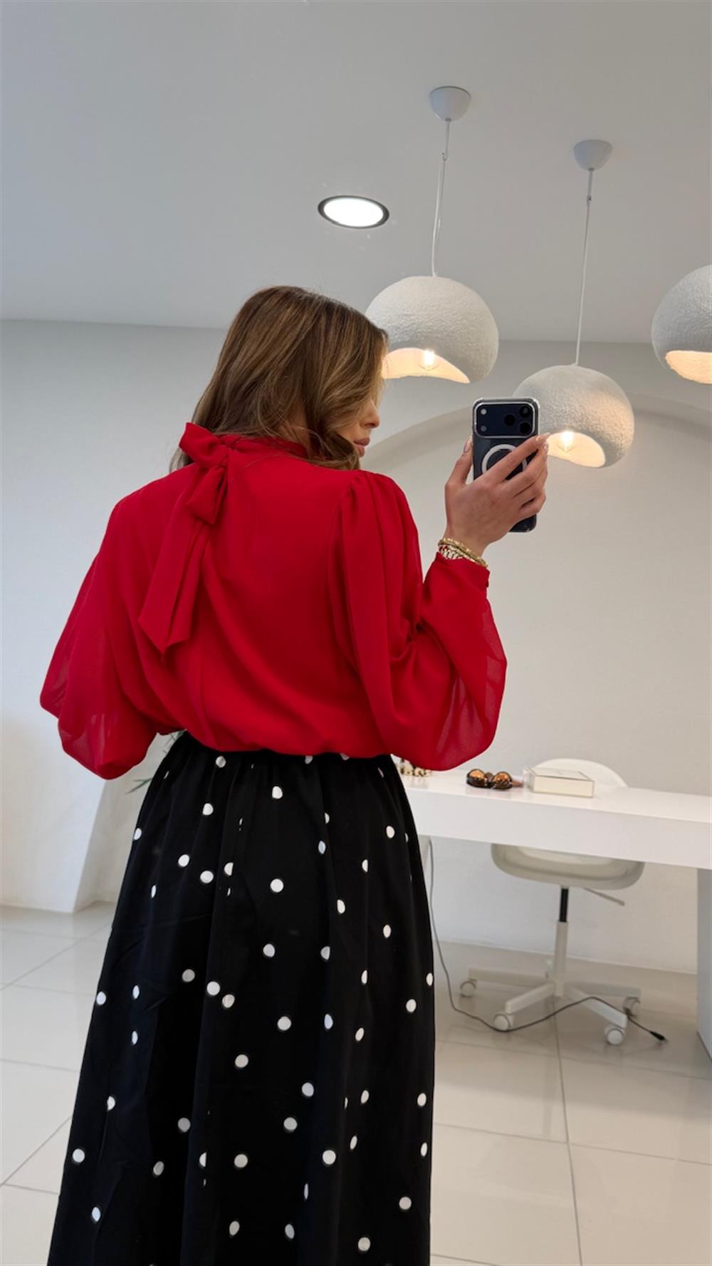 KIRMIZI TÜL VOLANLI BLUZ