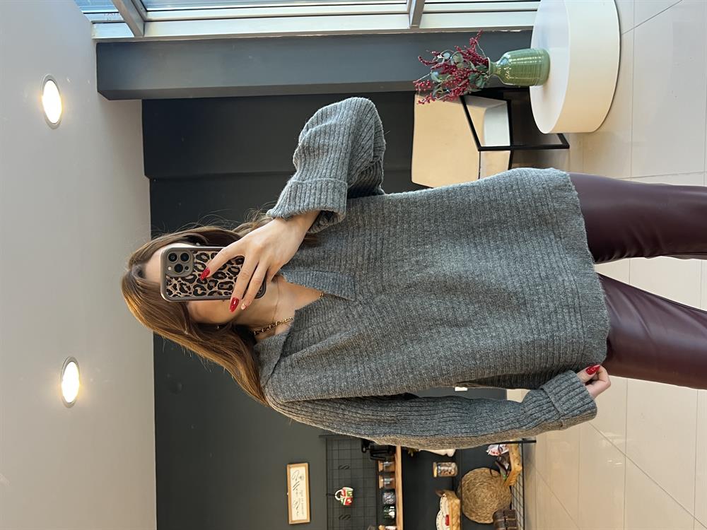 Kisik V Yaka Kazak Gri̇