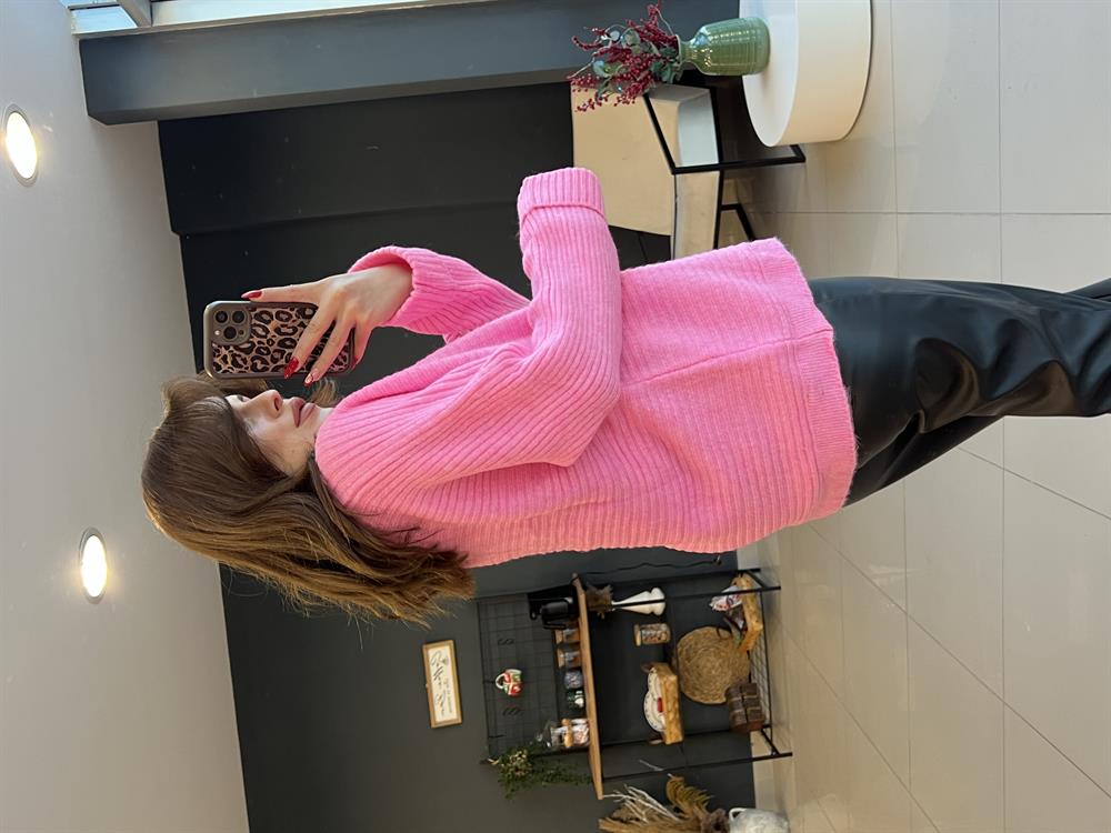 Kisik V Yaka Kazak Pembe