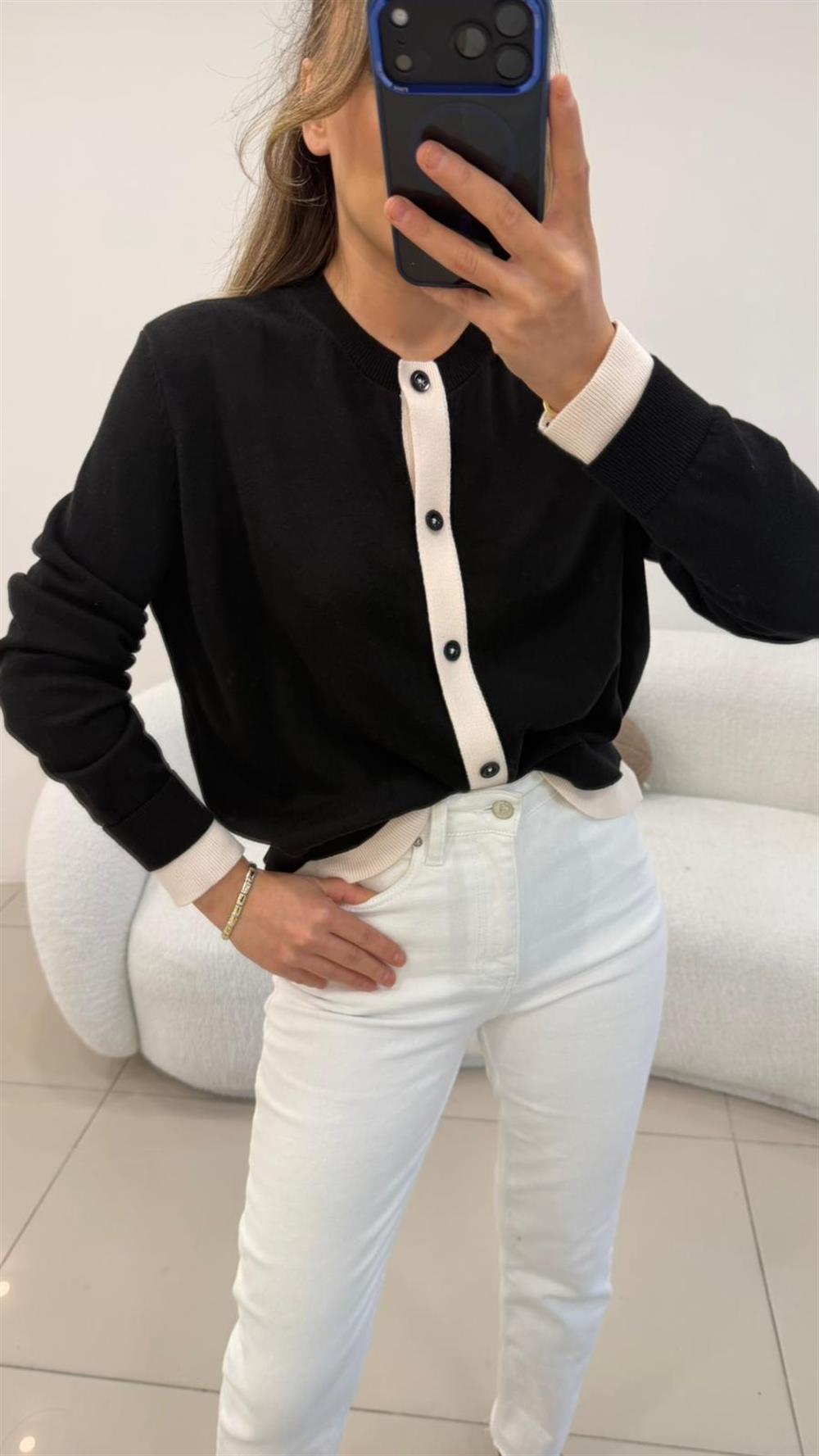 KOL VE ÖNÜ ŞERİTLİ HIRKA SİYAH