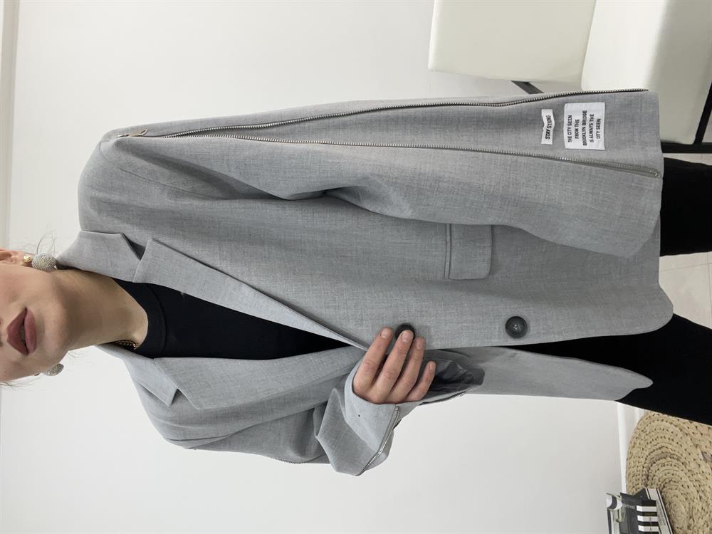 Kollari Fermuarli Tasarim Ceket