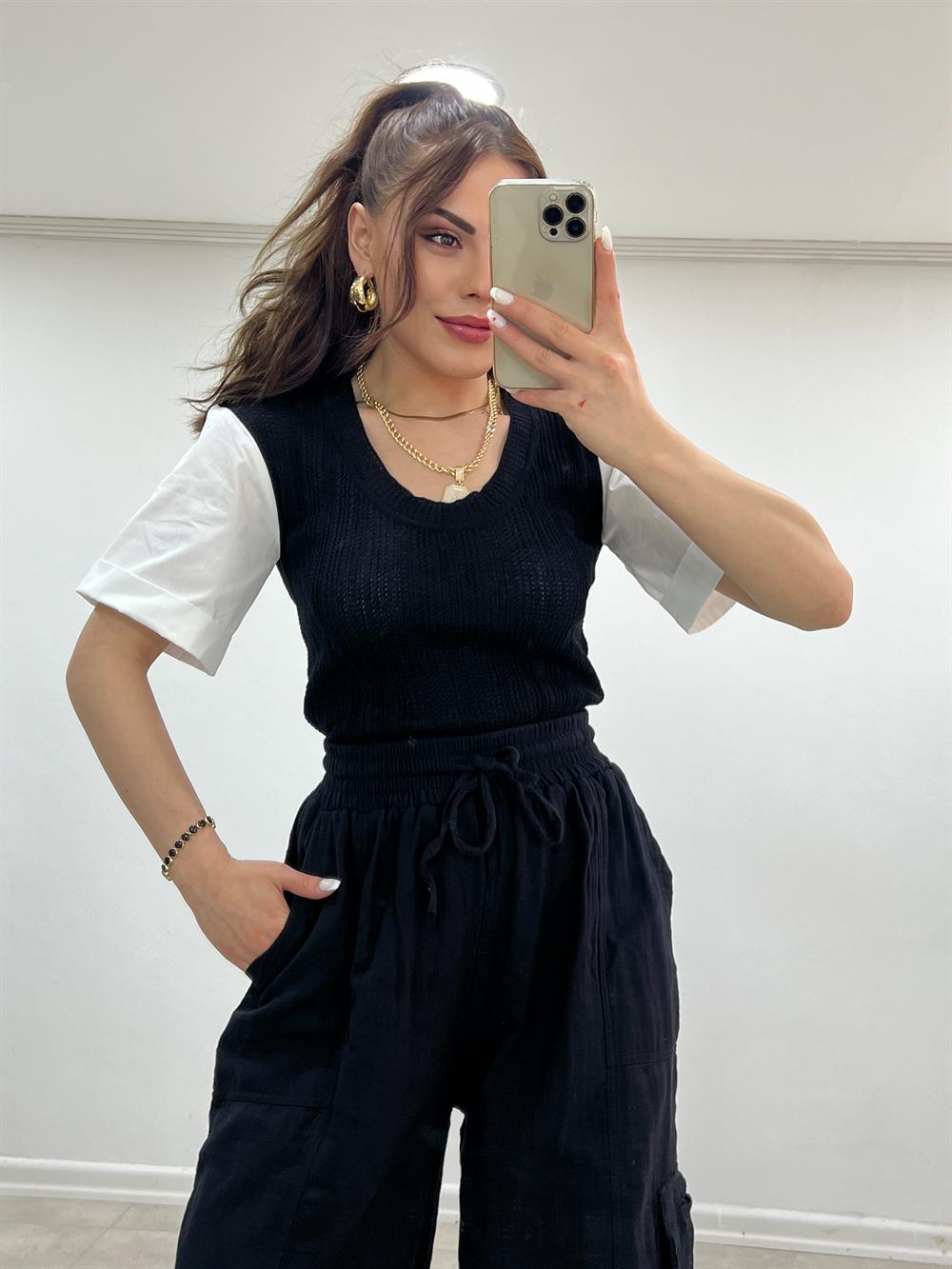 Kollari Popli̇n Detayli Merseri̇ze Bluz