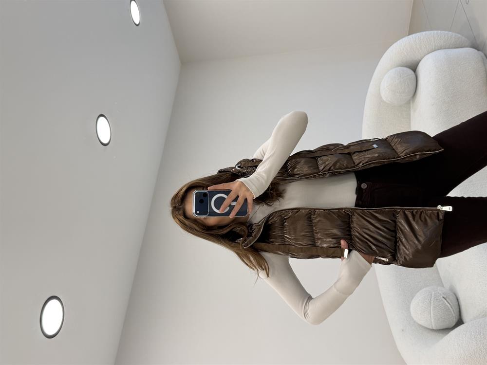 KOPŞONLU PARLAK ŞİŞME YELEK KAHVE