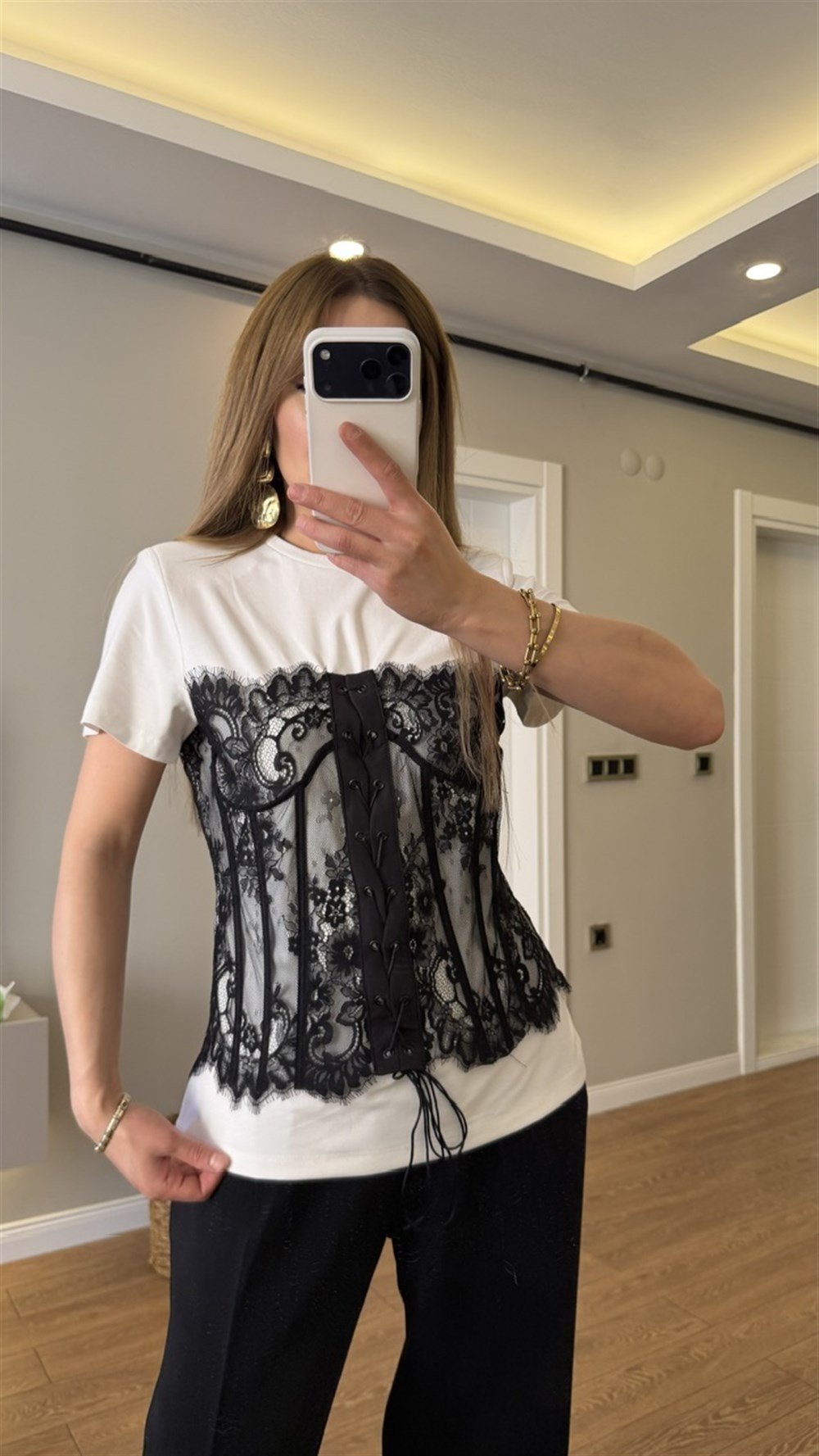KORSE DETAYLI MODAL TSHIRT