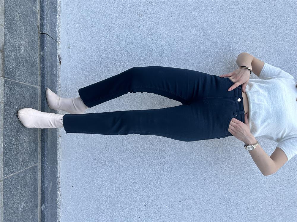 Petrol Mavi̇ Mom Jean