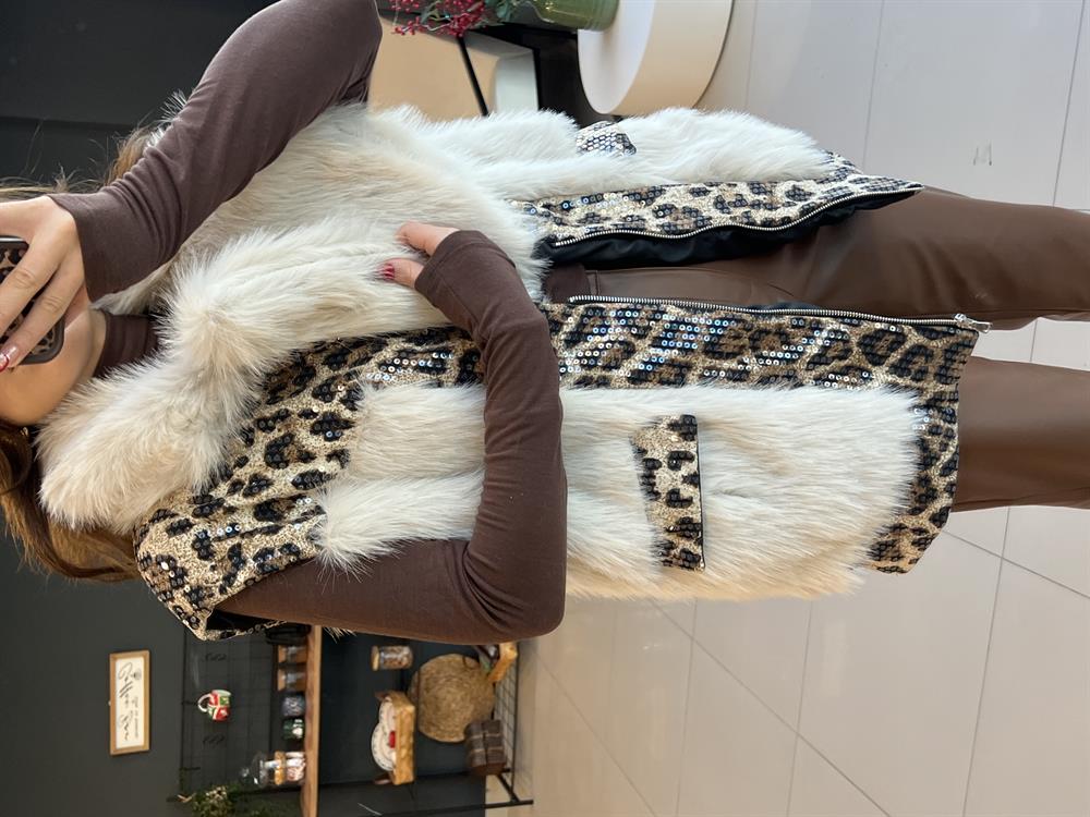 Krem Pulpayet Detayli Premi̇um Kürk Yelek