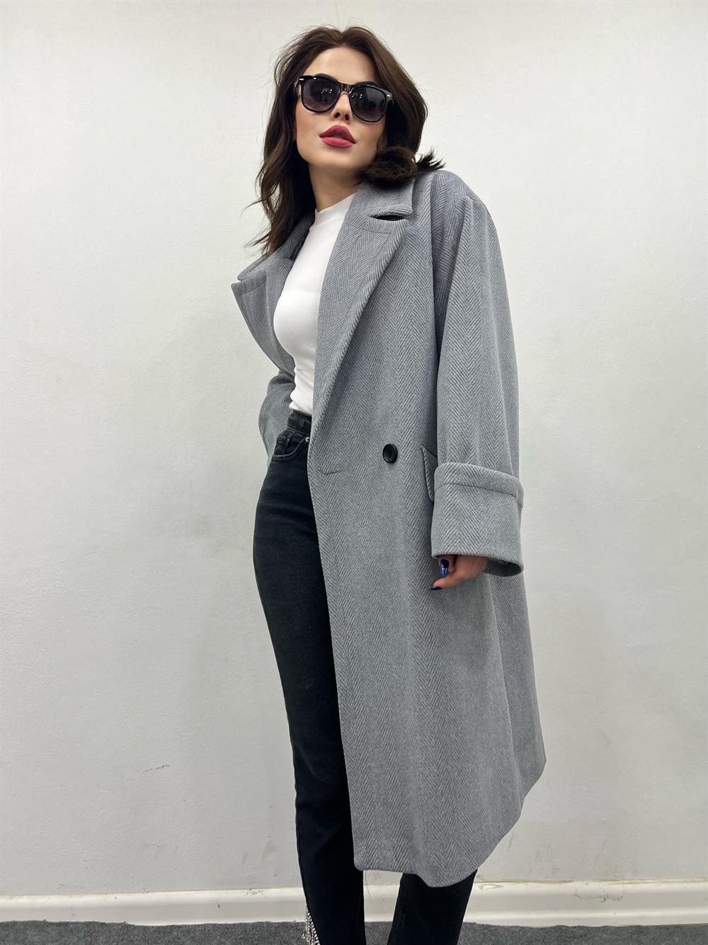 Kruvaze Yaka Gri̇ Kaban