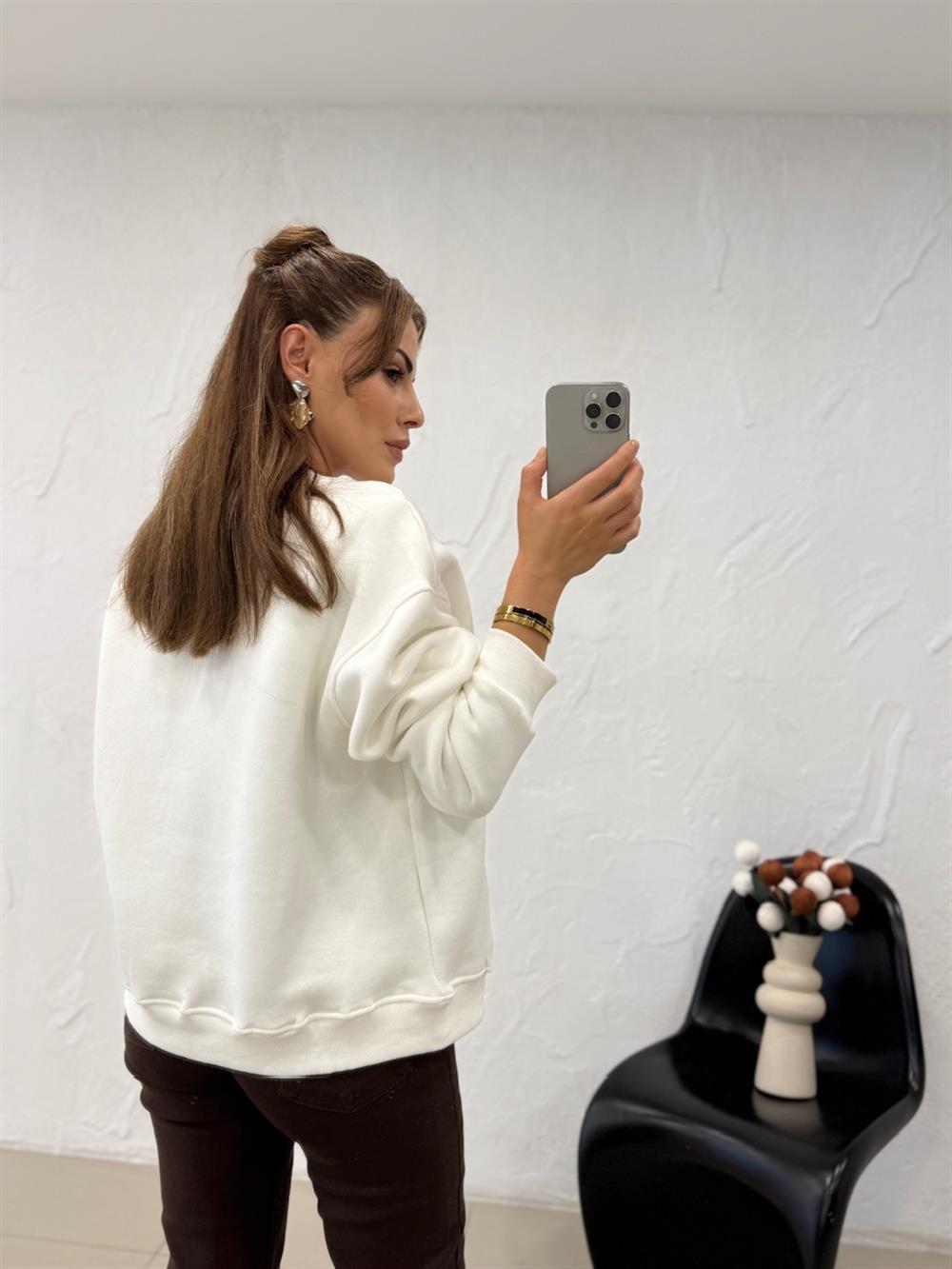 KURDELA DETAYLI SWEATSHIRT BEYAZ