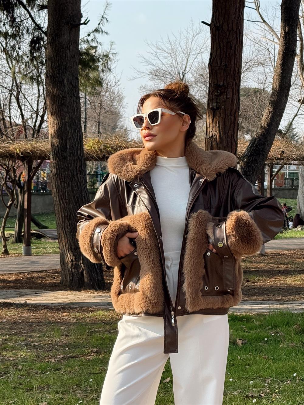 Kürklü Mevsi̇mli̇k Mont