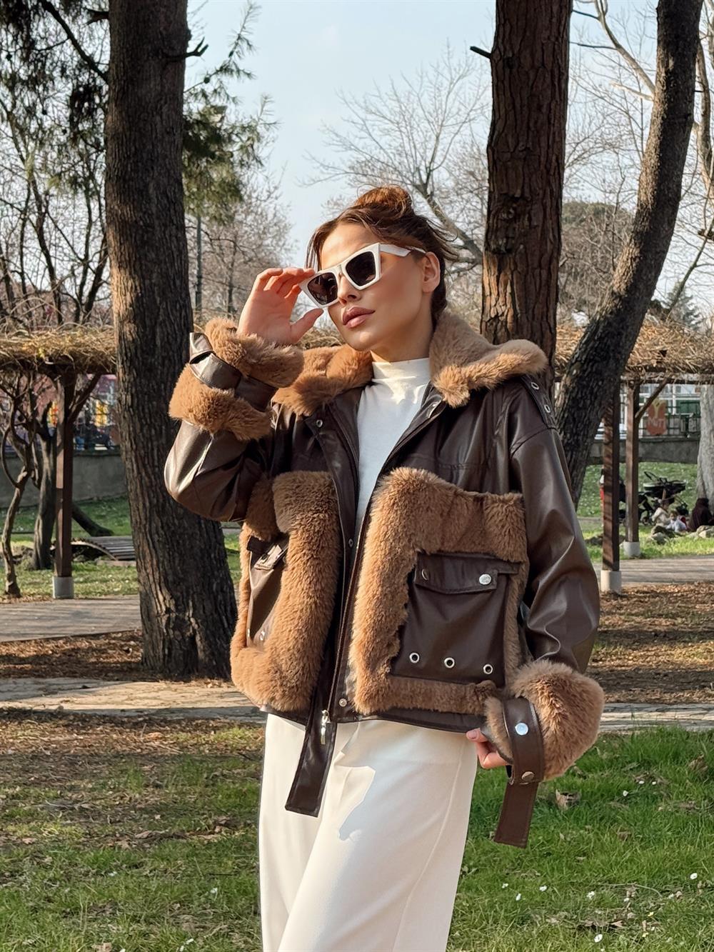 Kürklü Mevsi̇mli̇k Mont