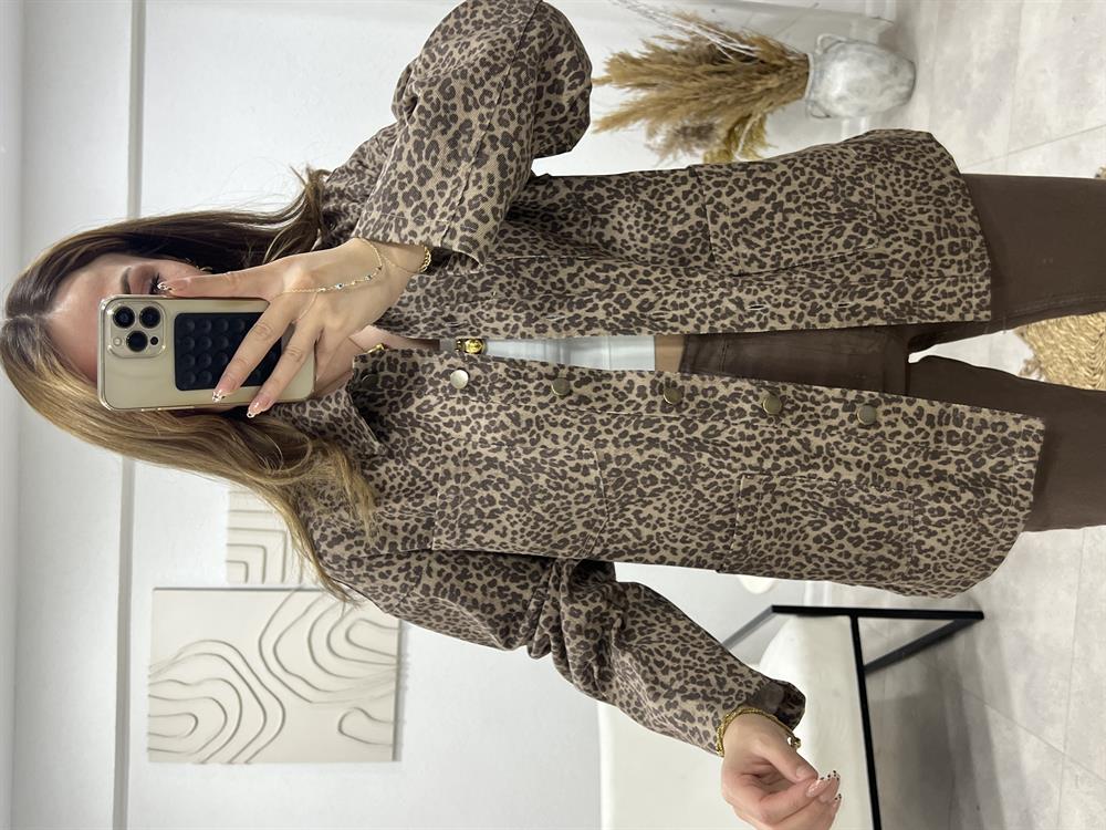 Kuşakli Leopar Ceket