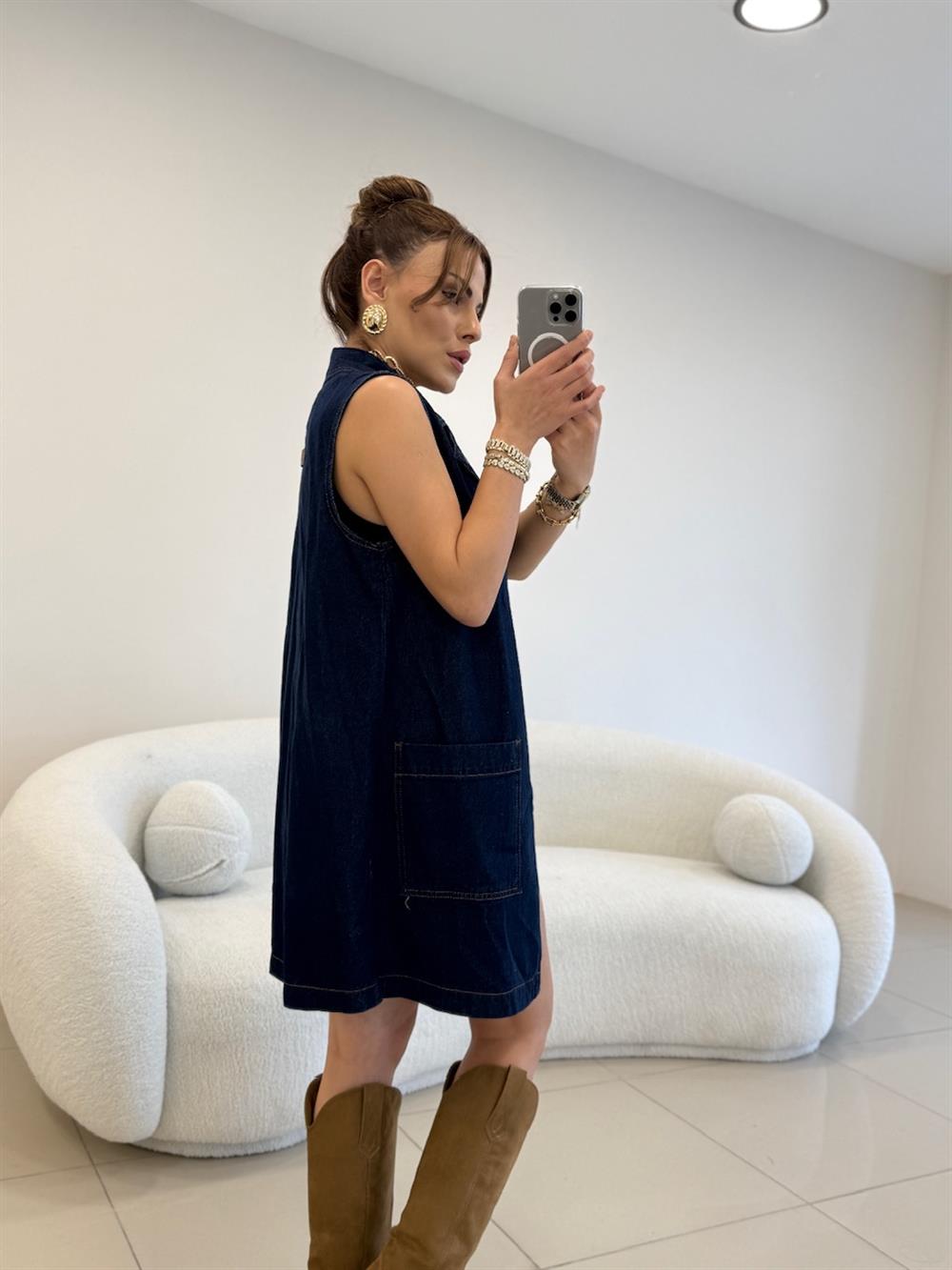 KUŞAKLI UZUN DENİM YELEK KOYU LACİVERT ( ÜRÜN ÖN SİPARİŞTİR. TESLİM TARİHİ 10-11-2025)